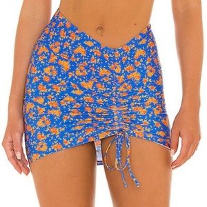 Bananhot Mini Ruched Skirt SOLD‼️‼️